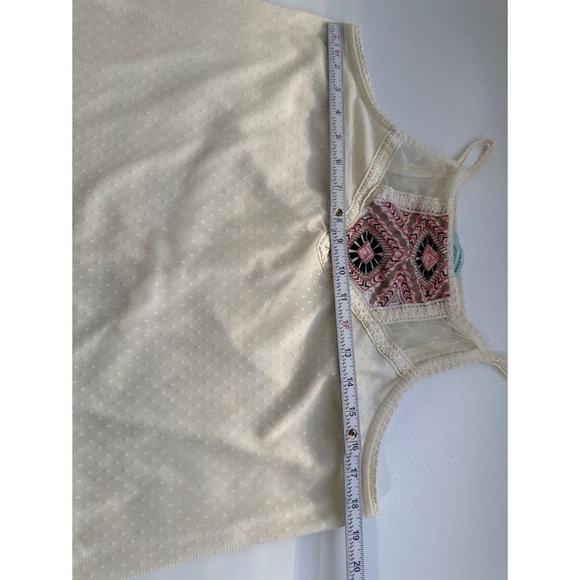 Maurice’s Embroidered Halter Sleeveless Tank Top - Picture 8 of 8